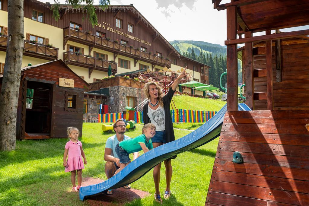 Ski & Wellness Residence Druzba Demanovska Dolina Exterior foto
